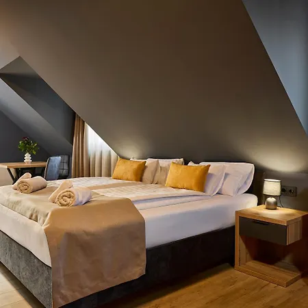Olea Apartment *
