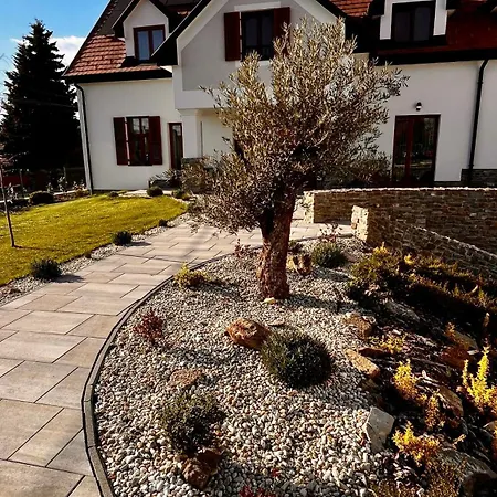 Olea Apartmán *